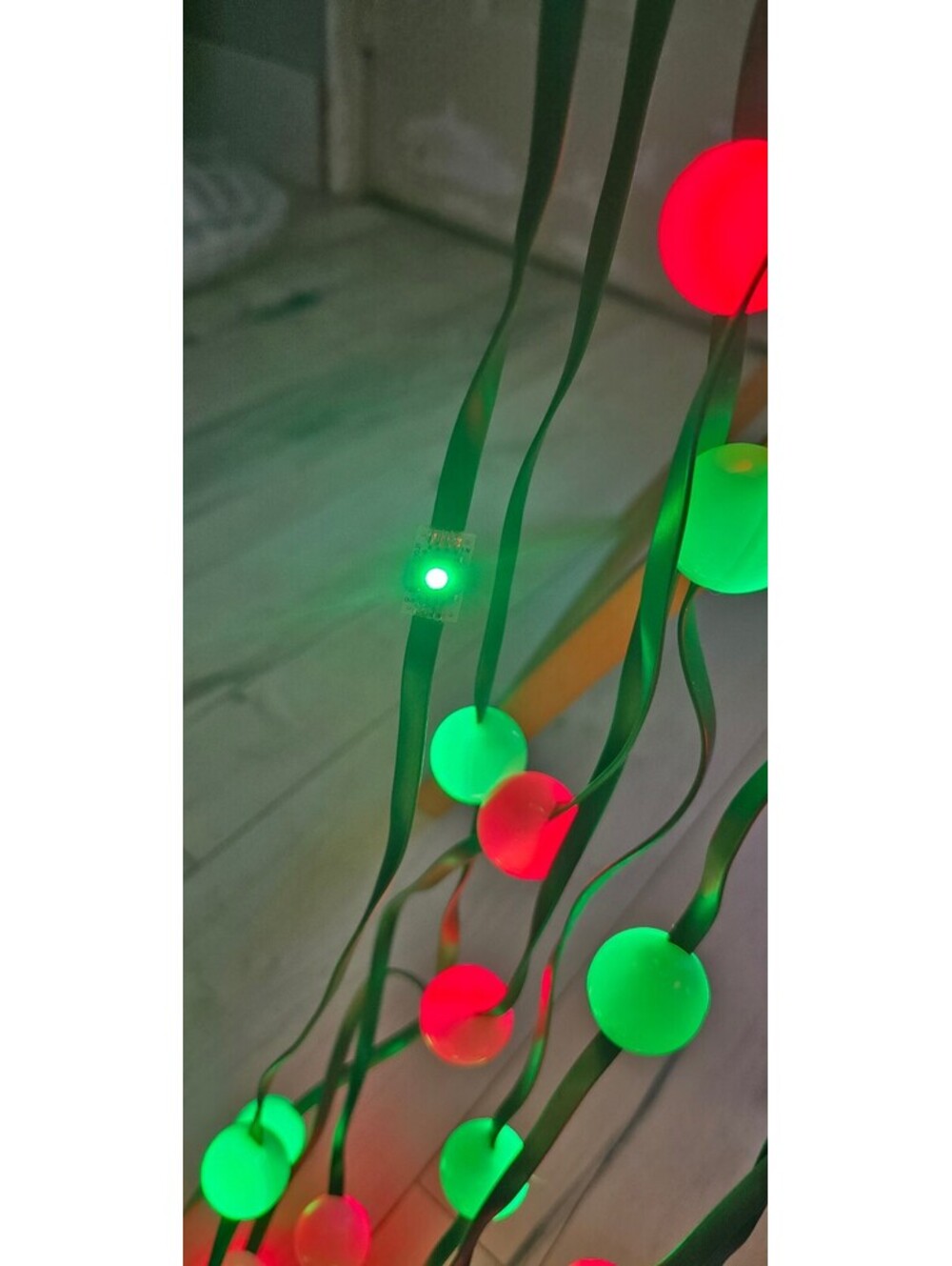 Tree Dazzler LED String Lights with Multi-Mode Remote Control - Picture 4 of 9
